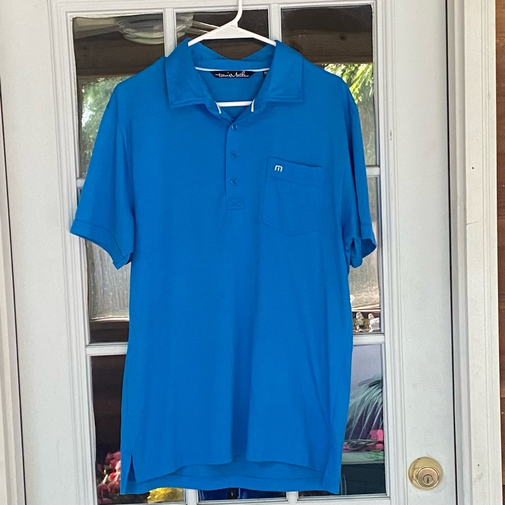 Travis Mathew Golf Polo Shirt. Medium.